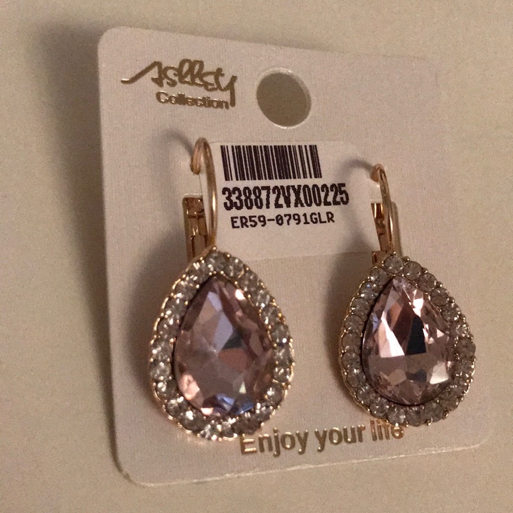 Beautiful light  pink crystal earrings